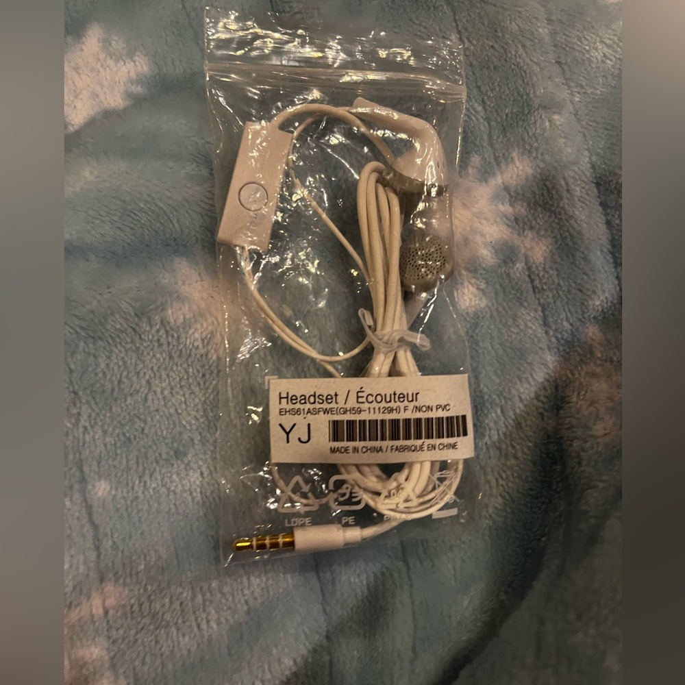 Samsung Wired headset with Microphone